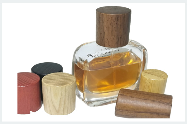 Perfume bamboo and wood cap