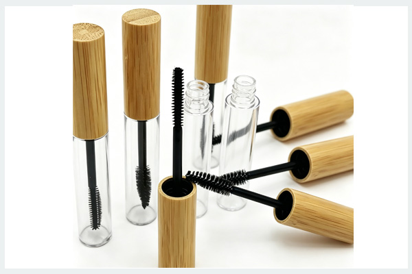 Mascara brush bottle