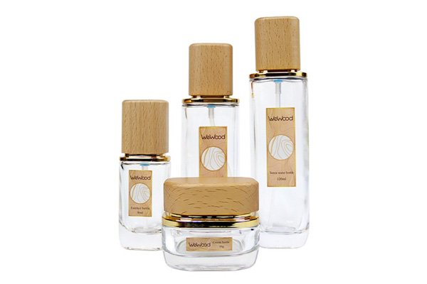 Wooden lid cosmetic packaging materials